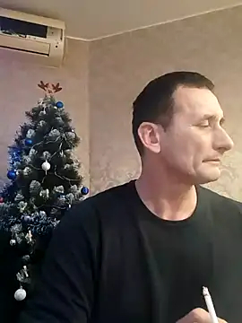 Snapshot of Viause_Kentauelle chatting on 12-26-24, 05:30 Viause Kentauelle online show from 12-26-24, 05:30