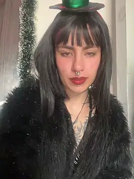 Snapshot of _Artemisa_X chatting on 12-24-24, 05:23  Artemisa X online show from 12-24-24, 05:23