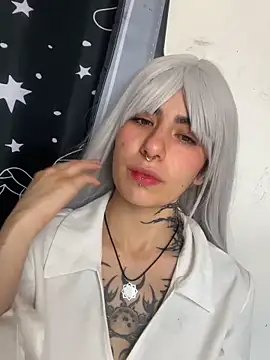 Snapshot of _Artemisa_X chatting on 09-17-25, 05:58  Artemisa X online show from 09-17-25, 05:58