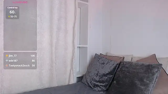 madisex s online show from 03-17-25, 06:32