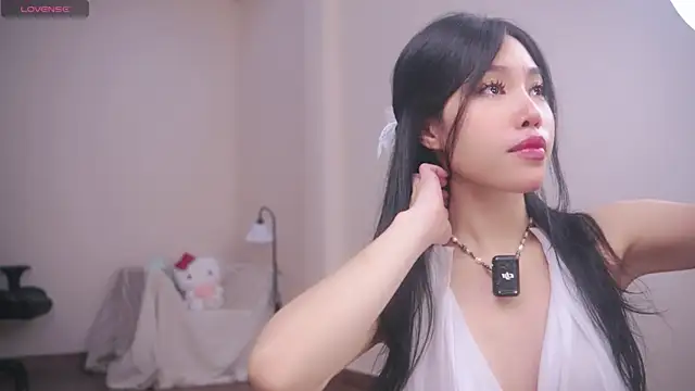 Snapshot of Miuzxc chatting on 12-14-24, 03:15 Miuzxc online show from 12-14-24, 03:15