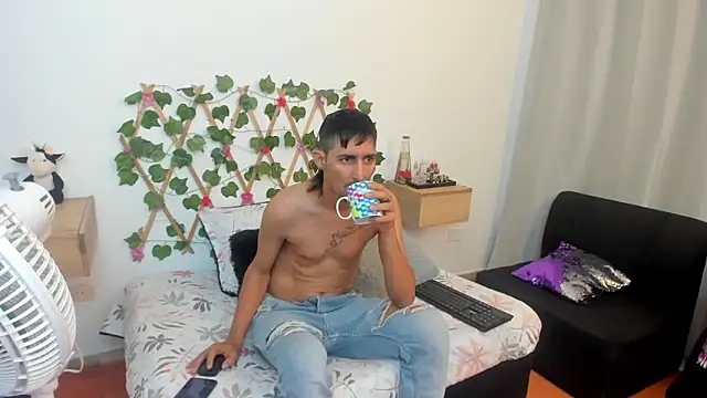 Zamu 1992 online show from 02-28-25, 03:15