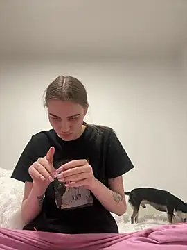 StellaLawless online show from 02-20-25, 04:03