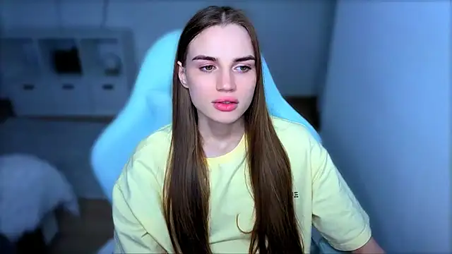 StellaLawless online show from 09-18-25, 07:49