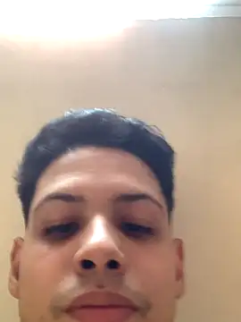 Snapshot of matheuszk_007 chatting on 11-12-25, 08:19 matheuszk 007 online show from 11-12-25, 08:19