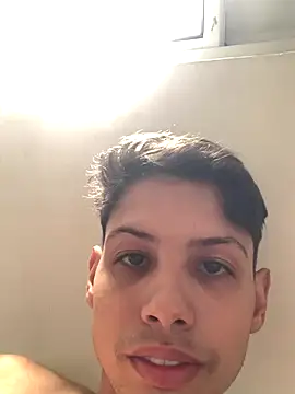 Snapshot of matheuszk_007 chatting on 01-06-26, 02:54 matheuszk 007 online show from 01-06-26, 02:54