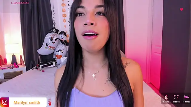 Snapshot of MarilynSmIith chatting on 10-25-25, 11:40 MarilynSmIith online show from 10-25-25, 11:40