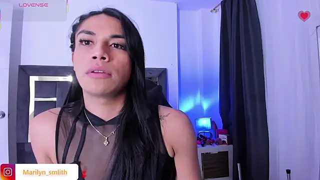 Snapshot of MarilynSmIith chatting on 12-19-25, 12:45 MarilynSmIith online show from 12-19-25, 12:45