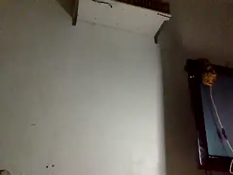 Snapshot of yass56789 chatting on 11-05-25, 10:32 yass56789 online show from 11-05-25, 10:32