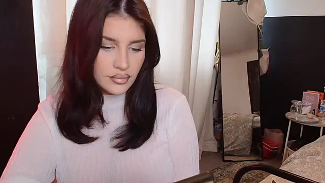 Bustyjessicalouu online show from 02-03-25, 12:25