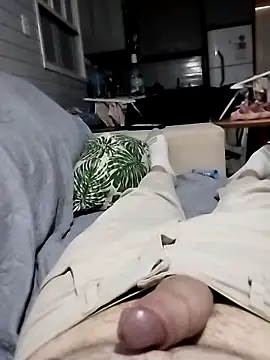 danielsafado222 online show from 10-28-25, 02:48