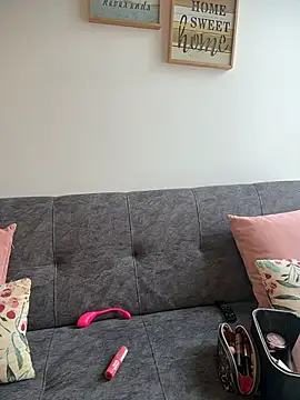 valecruz903 online show from 10-30-25, 04:30