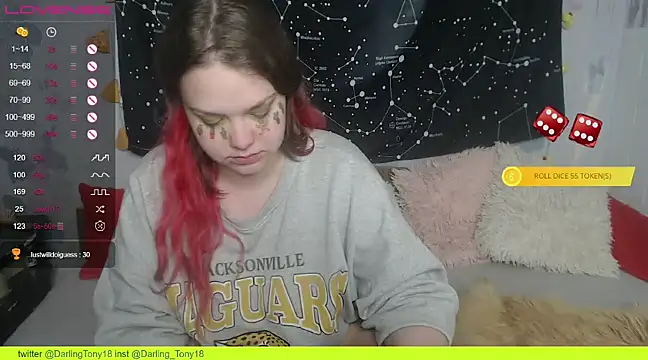 Snapshot of darling_tony chatting on 12-04-24, 06:17 darling tony online show from 12-04-24, 06:17