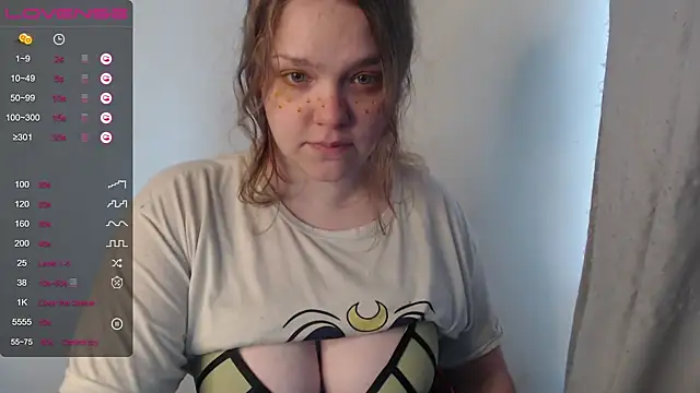 Snapshot of darling_tony chatting on 09-19-25, 12:06 darling tony online show from 09-19-25, 12:06