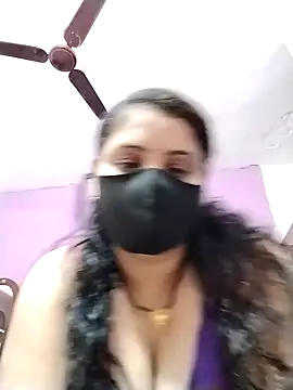 Snapshot of Ruksar-Pathan chatting on 01-14-25, 07:21 Ruksar-Pathan online show from 01-14-25, 07:21