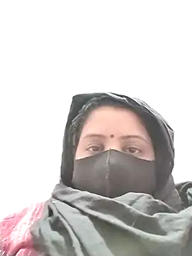 Snapshot of Ruksar-Pathan chatting on 01-17-25, 01:56 Ruksar-Pathan online show from 01-17-25, 01:56