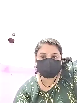 Snapshot of Ruksar-Pathan chatting on 01-30-25, 08:32 Ruksar-Pathan online show from 01-30-25, 08:32