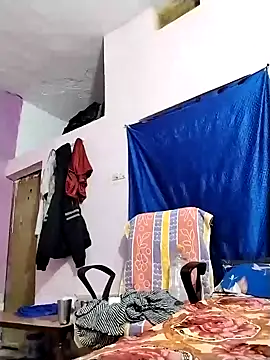 Snapshot of Ruksar-Pathan chatting on 02-03-25, 09:18 Ruksar-Pathan online show from 02-03-25, 09:18