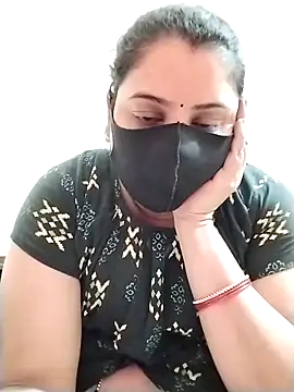 Snapshot of Ruksar-Pathan chatting on 02-15-25, 11:06 Ruksar-Pathan online show from 02-15-25, 11:06