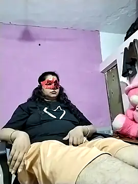 Snapshot of Ruksar-Pathan chatting on 03-06-25, 10:58 Ruksar-Pathan online show from 03-06-25, 10:58