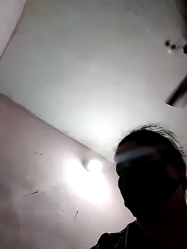 Snapshot of Ruksar-Pathan chatting on 03-07-25, 04:35 Ruksar-Pathan online show from 03-07-25, 04:35