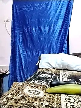 Snapshot of Ruksar-Pathan chatting on 09-28-25, 01:33 Ruksar-Pathan online show from 09-28-25, 01:33