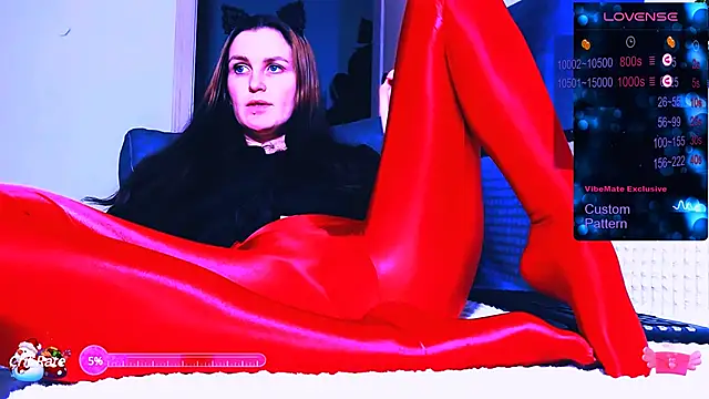 Lina Owl online show from 12-19-24, 09:06