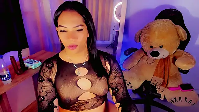 Snapshot of Zakura_hot1 chatting on 12-23-25, 08:34 Zakura hot1 online show from 12-23-25, 08:34