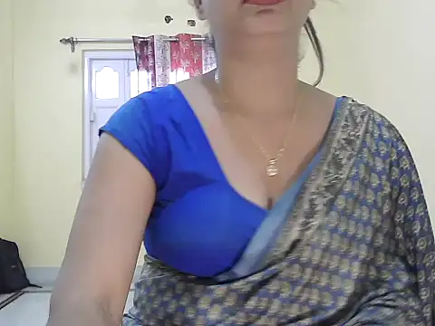 Model-Tanya online show from 12-16-25, 10:09