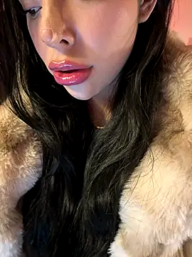 Snapshot of eva_elifee chatting on 09-16-25, 12:33 eva elifee online show from 09-16-25, 12:33