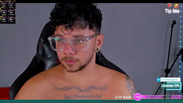 Snapshot of kenintoro chatting on 03-04-26, 12:49 kenintoro online show from 03-04-26, 12:49