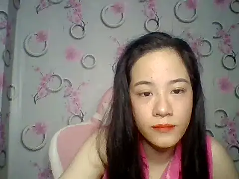 Snapshot of Nana-68 chatting on 09-26-25, 03:38 Nana-68 online show from 09-26-25, 03:38