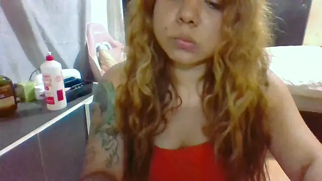 Snapshot of Jennxdolls chatting on 12-27-24, 04:26 Jennxdolls online show from 12-27-24, 04:26