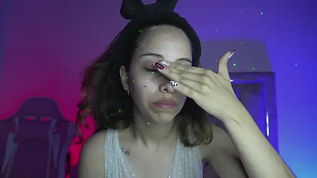 little-Emma online show from 02-19-26, 03:46