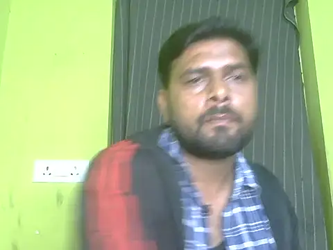 Couple hina online show from 12-17-25, 01:17