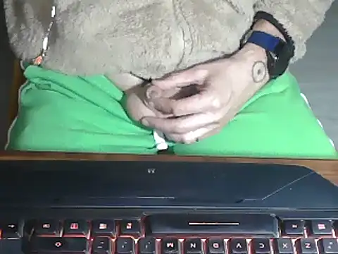 Adri gard online show from 03-16-25, 08:43