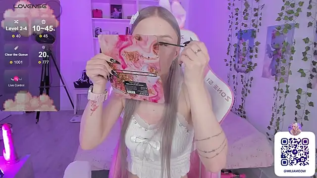 Milia Parker online show from 12-18-24, 08:36