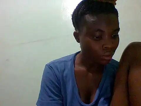 sexxyqueenn22 online show from 11-16-25, 07:47