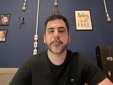 hotsafadinho online show from 11-01-25, 10:12