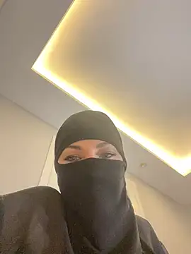 Snapshot of Amberonee31 chatting on 03-08-25, 10:56 Amberonee31 online show from 03-08-25, 10:56