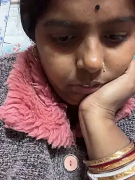 Snapshot of Beauty-queen chatting on 01-23-25, 11:04 Beauty-queen online show from 01-23-25, 11:04