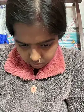 Snapshot of Beauty-queen chatting on 02-11-25, 09:42 Beauty-queen online show from 02-11-25, 09:42