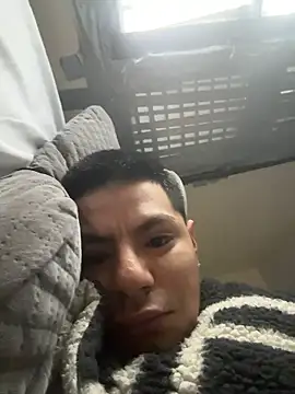 Snapshot of MynameisPaco chatting on 01-11-26, 03:06 MynameisPaco online show from 01-11-26, 03:06