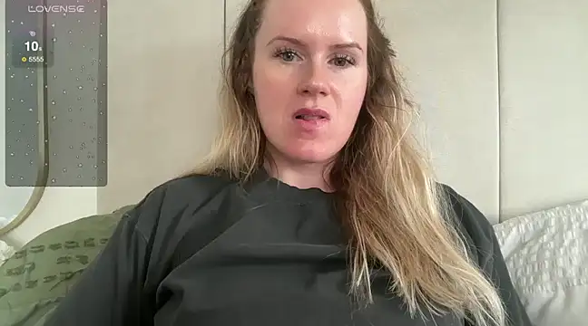 redheadrosie69 online show from 03-13-25, 09:43