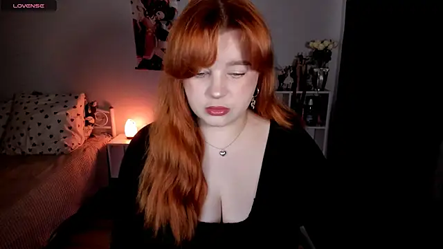  Lisa x online show from 11-22-25, 05:17