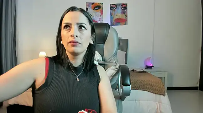 Snapshot of Jayden_Jonnes chatting on 01-19-25, 11:34 Jayden Jonnes online show from 01-19-25, 11:34