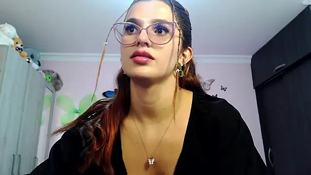 caroline jonson online show from 11-17-25, 09:53