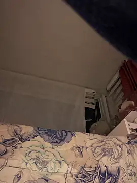 Lorraine Leon online show from 01-14-25, 02:08