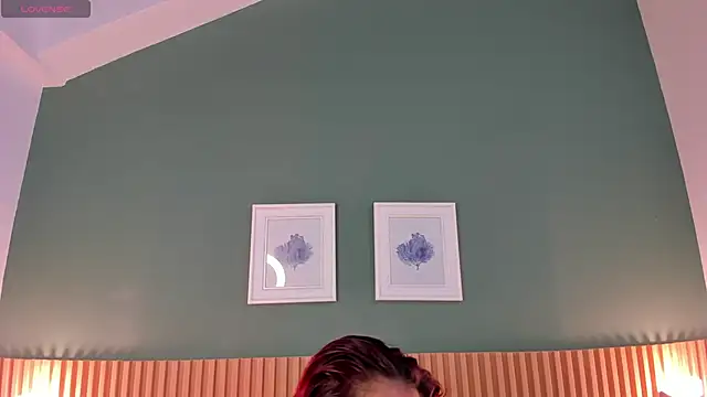 Snapshot of _anavictoria_ chatting on 02-12-25, 06:19  anavictoria  online show from 02-12-25, 06:19