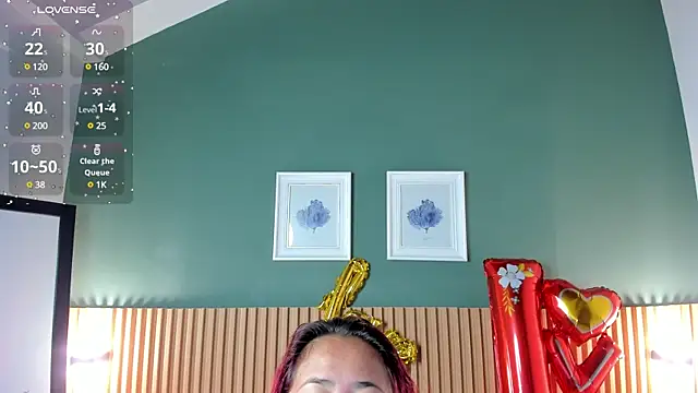 Snapshot of _anavictoria_ chatting on 02-14-25, 06:29  anavictoria  online show from 02-14-25, 06:29